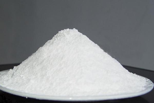 碳酸氢铵有什么作用，能为作物提供养分、起到驱虫效果