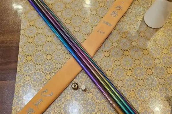 用哪种鱼钩钓淡水白鲳，以小矶钩、伊豆钩、丸世钩等钩型为宜
