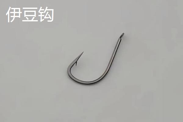用哪种假饵路亚鲶鱼，亮片、软虫都比较合适