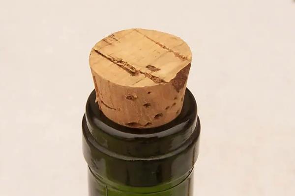 玻璃叶是哪种植物，是指橡树、在东北称为玻璃叶