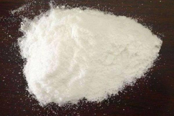 农用碳酸氢铵如何使用，适合作为底肥和追肥