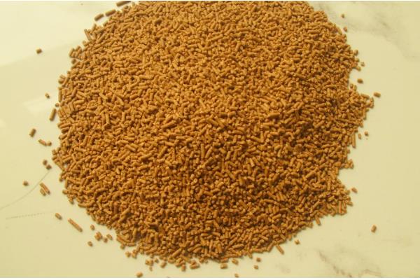 草鱼每天喂多少料，饲喂量与水温以及生长阶段有关