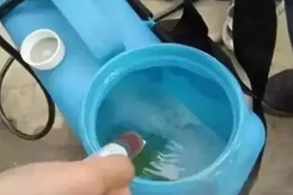 高温多雨天怎么使用杀虫剂，一定要选择合适的药剂