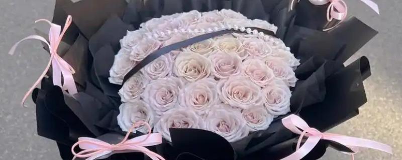 33朵玫瑰代表的含义，寓意永恒的爱、爱你如初等