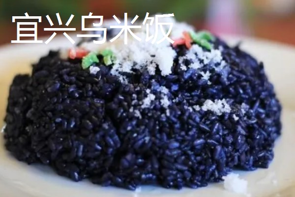 南京有什么小吃特产，牛肉锅贴是传统的民间小吃