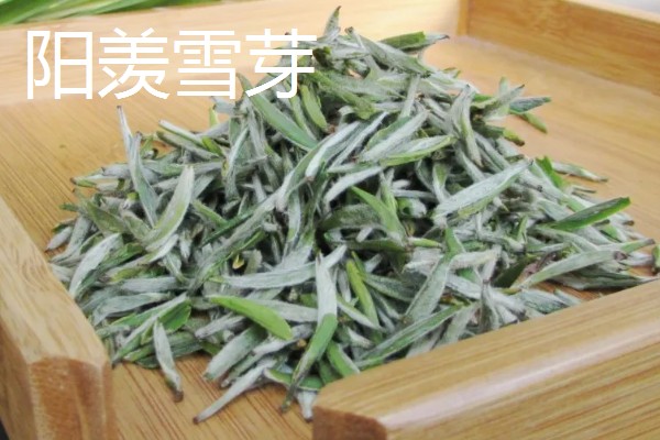 南京有什么小吃特产，牛肉锅贴是传统的民间小吃