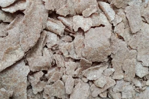 花生麸做肥料的优点有哪些，可以改善土壤结构