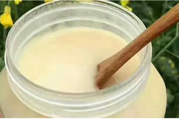 油菜花蜂蜜有没有营养，营养价值并不低