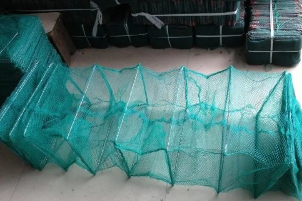 地笼捕河虾选择哪种诱饵，鸡骨头、羊骨头都是适宜选择