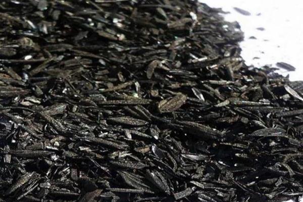 稻壳灰一吨的价格，在320-600元一吨