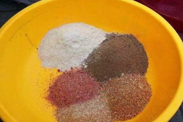 钓鲢鳙水深多少合适,2-3米垂钓合适