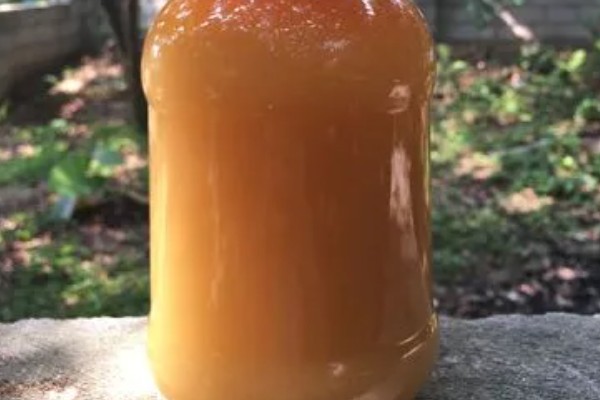 野桂花蜂蜜的价格，价格在60-200元一斤不等