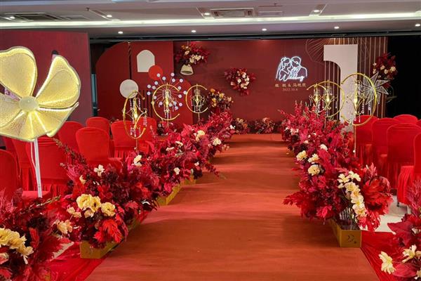 农村创业做什么，推荐直播销售产品、承包果园等