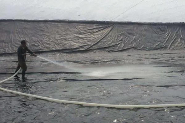 怎样建造鱼池，选择水源充足的地方建造