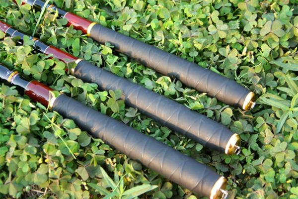 哪些7米2手竿有很高的性价比，战青、擒龙湖库三代等品牌值得推荐