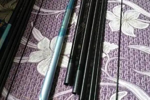 哪些7米2手竿有很高的性价比，战青、擒龙湖库三代等品牌值得推荐