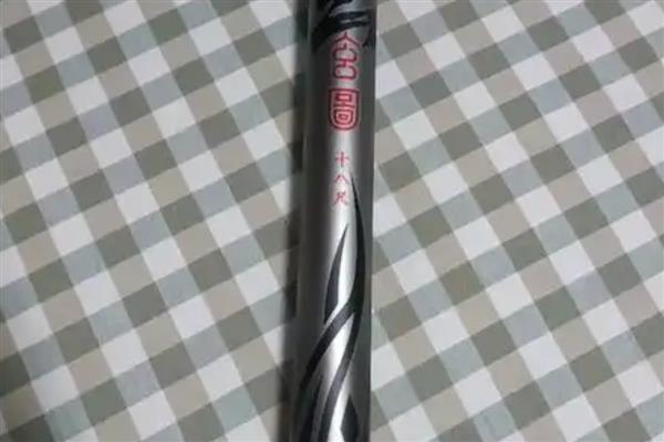 哪些7米2手竿有很高的性价比，战青、擒龙湖库三代等品牌值得推荐