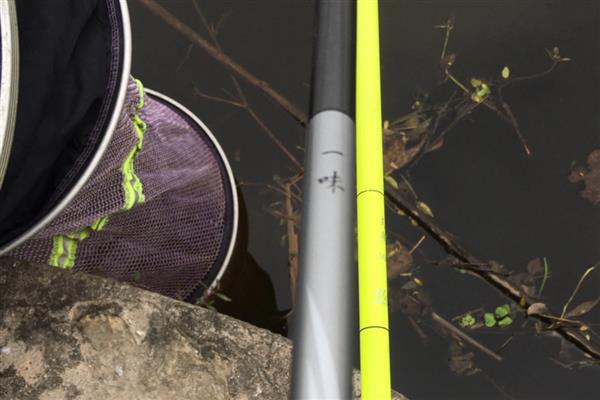 哪些7米2手竿有很高的性价比，战青、擒龙湖库三代等品牌值得推荐