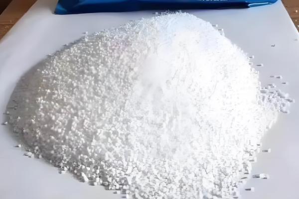 硅肥不能和什么同时用，不可跟碳酸氢铵混用