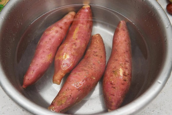甲基托布津有什么作用，可以防治麦类黑穗病、菜豆灰霉病等病害